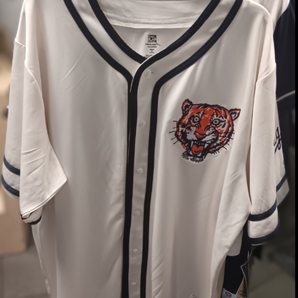 White Baseball Jersey with Tiger Patch
